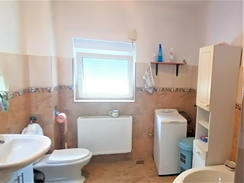 Breaza, Nistoresti, DN1, Prahova.